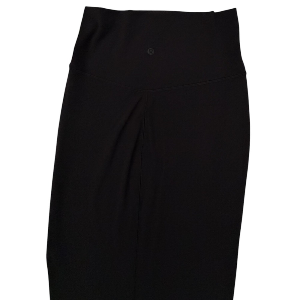 Lululemon Nulu Slim-Fit High Rise Skirt 6 Black Midi Comfort Stretch Office Work - Picture 3 of 6